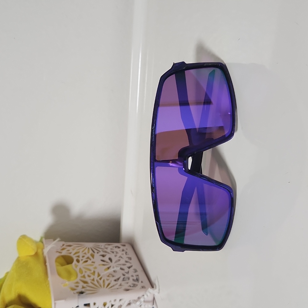 Oakley sutro sunglasses